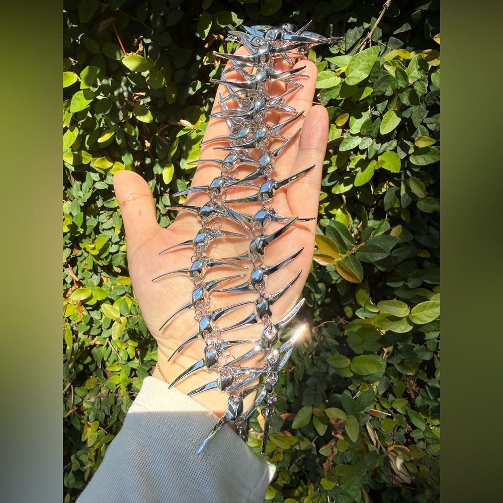 Silver Spike Link Bracelet - Stylish Jewelry - Picture 3 of 8